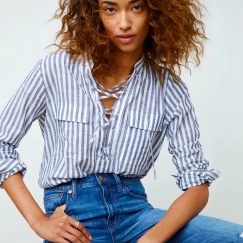 Madewell striped front tie shirt M